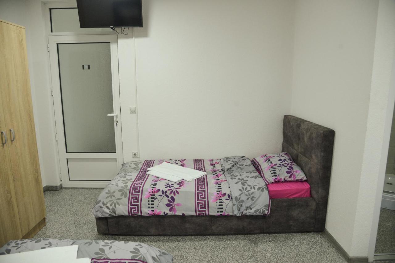 Binta Hostel 브라네 외부 사진