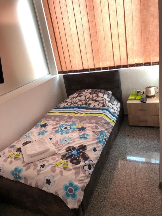 Binta Hostel 브라네 외부 사진